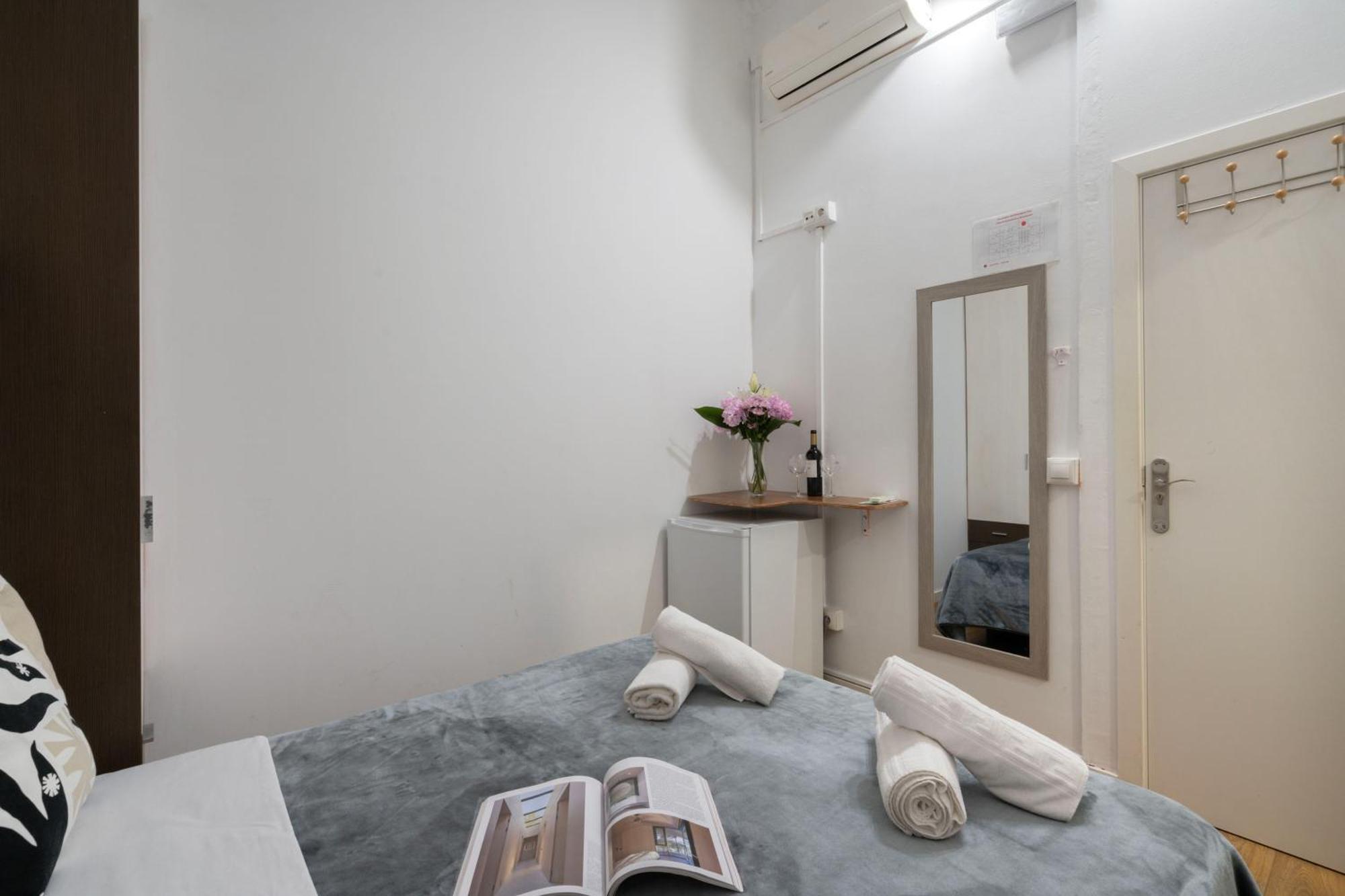 Hostal Sant Antoni — Photos 1